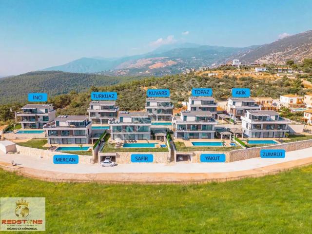 Kalkanda havuzlu kalkan Vilları Deniz Manzaralı eşyalı 4+1