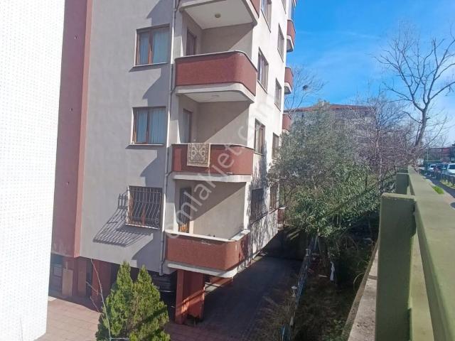 Kaptanlarda Önü Açık 125 M 3+1 Yüksek Giriş Daire