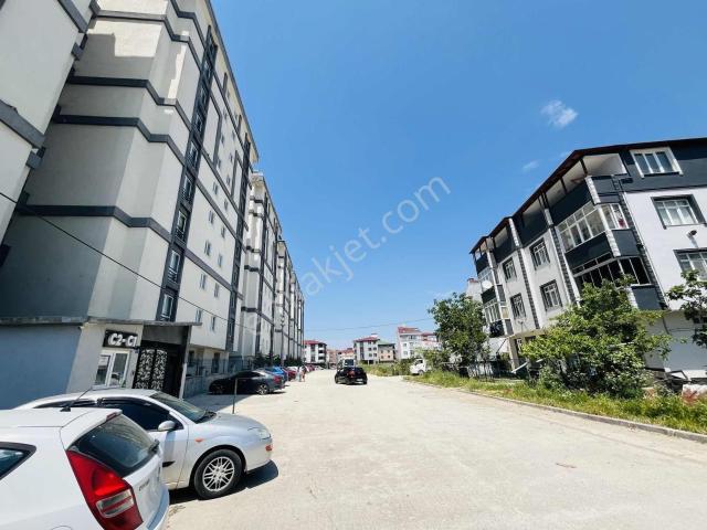 Kapaklı Adnan Menderes Mahallesi'nde Kiralık 2 + 1 Daire