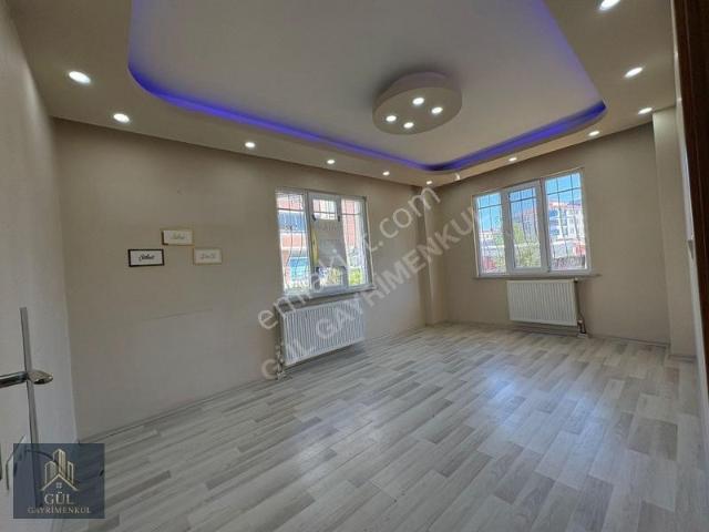 Kapaklı Aladin Caddesi Yanı 1+1 Geniş Ferah Dairemiz Kiralıktır