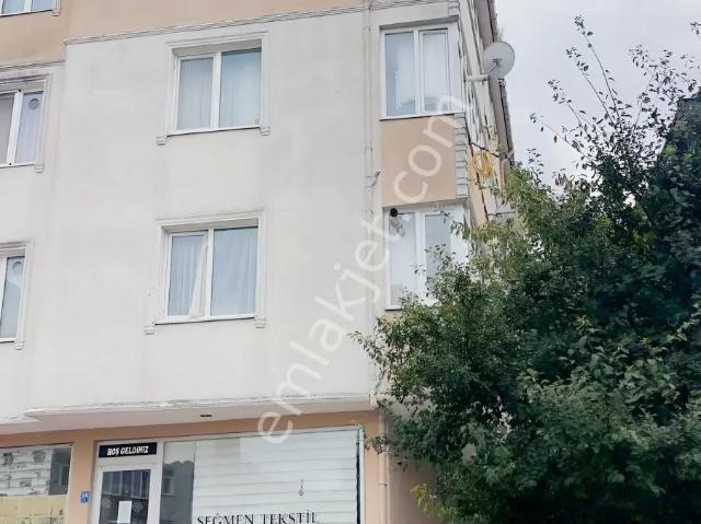 Kapaklı Beledıye Bınasının Yan Tarafında Kıralık Daıre