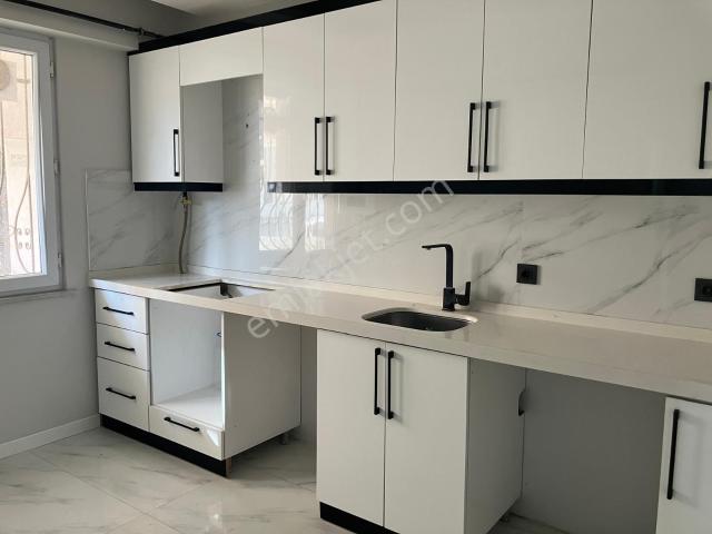 Kapaklı Okullar Bölgesine Yakın Kiralık 2+1 Daire