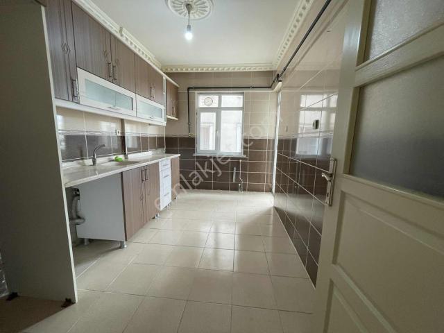 Kapaklı Somuncu Baba Yanında 3+1