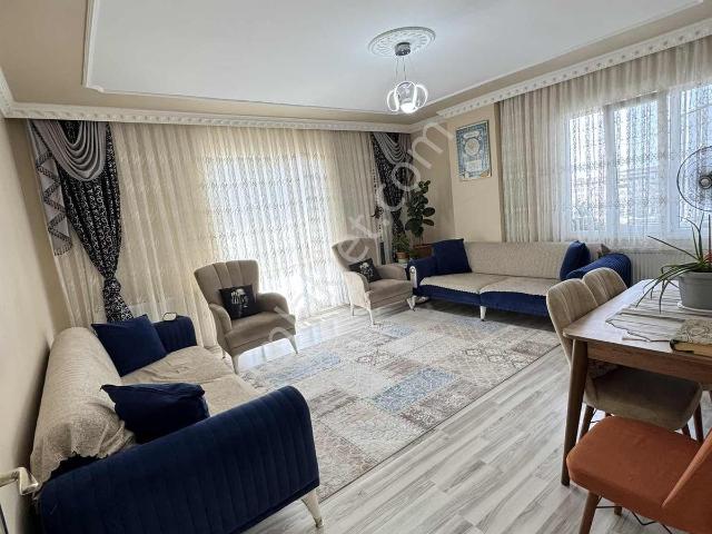 Kapaklı Vatan Cadde Mevki 3+1 Satılık Daire