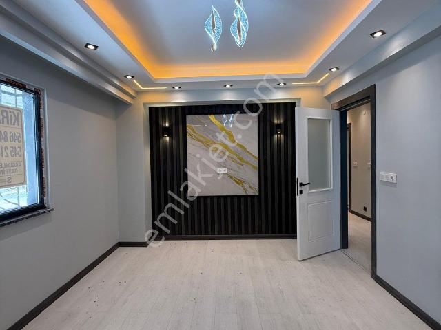 Kapaklı Vatan Mah Kiralık 2+1 Yüksek Giriş