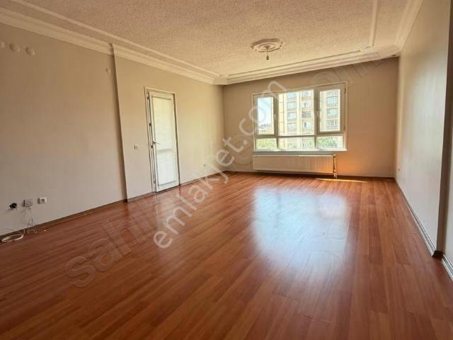 Kapaklı Yıldızkent Palmiye Sitesi 2+1 Geniş Ferah Kiralık Daire