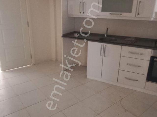 Kapalı Mutfak Kiralık 3+1 Daire