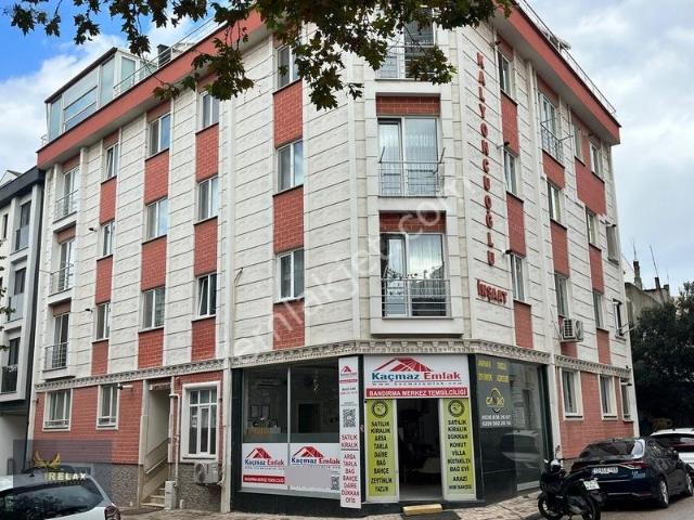 Kapalı Pazara Yakın Konumda 2+1 Kiralık Daire