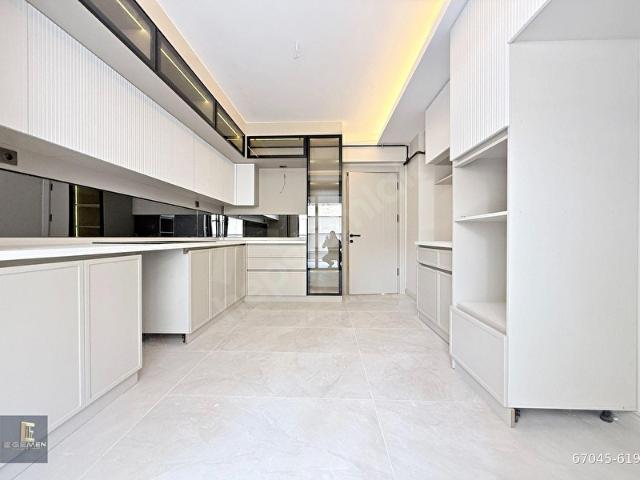 KAPALI OTOPARK_GİYİNME ODALI_GENİŞ BALKON_ULTRA LÜX ARA KAT 3+1