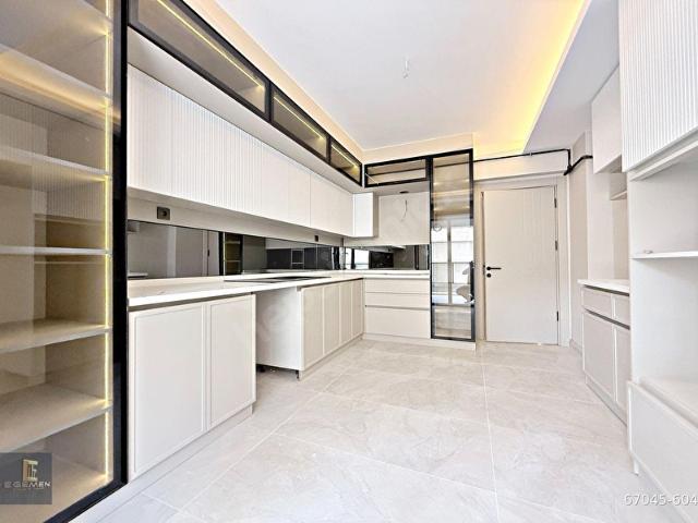 KAPALI OTOPARK_GİYİNME ODALI_GENİŞ BALKON_ULTRA LÜX ARA KAT 3+1