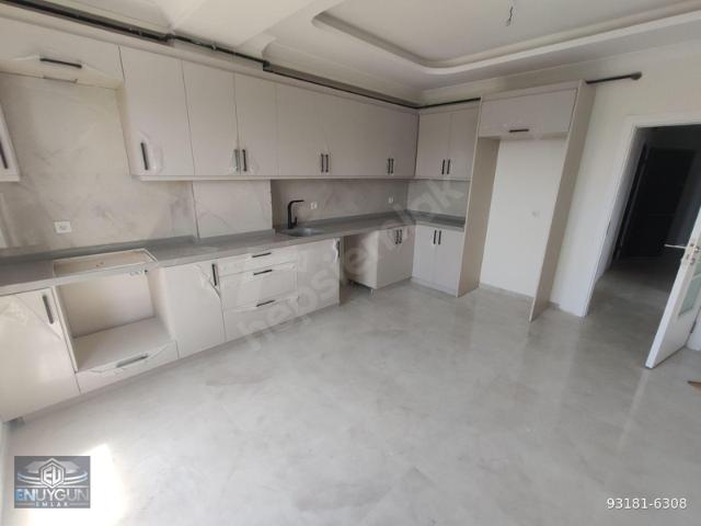 KAPALI OTOPARKLI MANZARALI TÜM CEPHELERİ AÇIK YÜKSEK TAVANLI GENİŞ DUBLEKS DAİRE 6+2