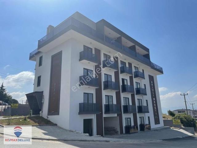 Kapanmaz Deniz Ve Şehir Manzaralı Sıfır 1+1 Çatı Dubleks Daire