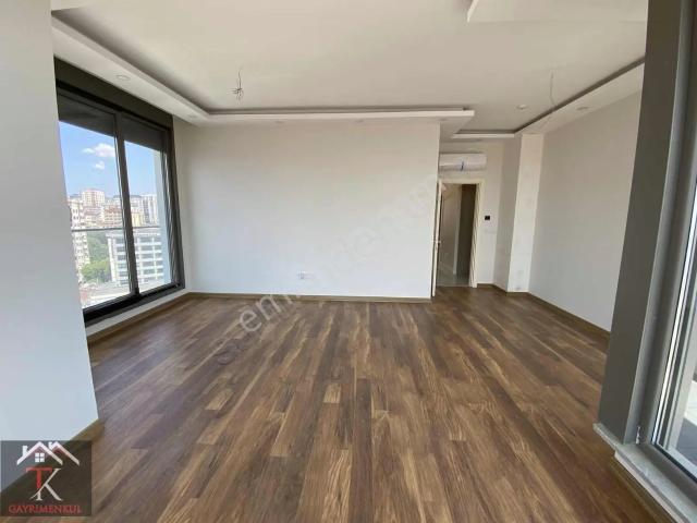 Kapanmaz Deniz Ve Marina Manzaralı, 3+1 Lüks Satılık Daire