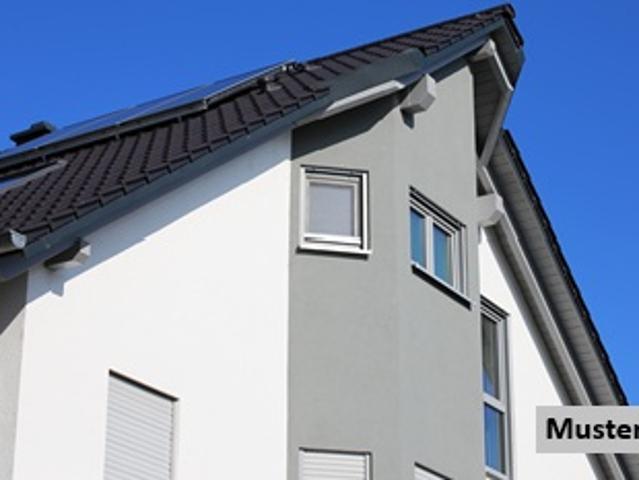 Kapitalanlage: Mehrfamilienhaus mit 4 Wohnungen
