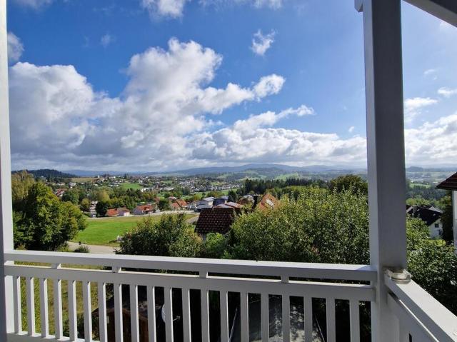 Kapitalanlage mit Weitblick ca. 71 mÂ² Maisonette, Balkon & Tiefgarage