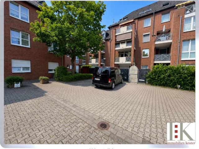 Kapitalanlage mit Zukunft – Vermietete 2 Zi Whg. mit Aufzug, Balkon und Stellplatz