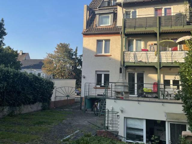 Kapitalanlage mit Perspektive: 5 Parteien Haus in Köln mit knapp 6% Rendite in Köln