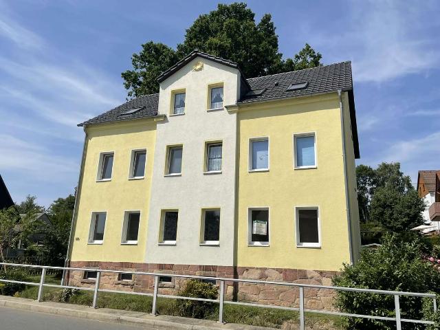 Kapitalanlage mit Potenzial: Vollvermietetes Mehrfamilienhaus in Wittgensdorf!