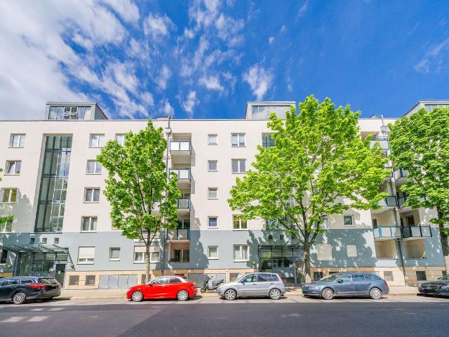 Kapitalanlage mit Steuervorteil: möblierte 3 Raum Wohnung mit Terrasse, TG SP, AfA ca. 3,57 %