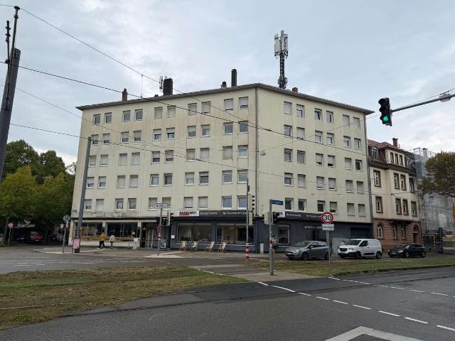 Kapitalanlage mit Substanz: 3 Zimmer Eigentumswohnung in der Karlsruher Weststadt