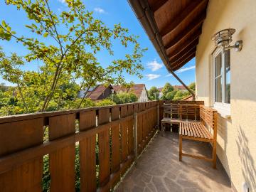 Kapitalanlage oder Ihr neues Zuhause: 2 Zimmer Wohnung mit Balkon und Stellplatz in Graben