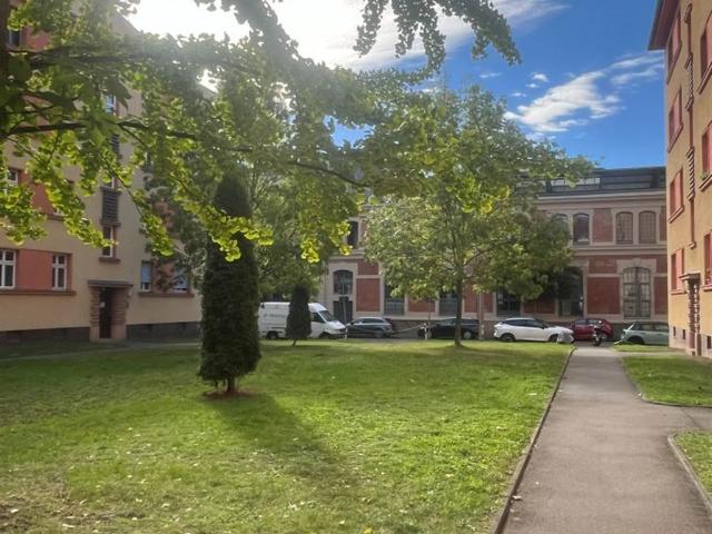 Kapitalanlage Vermietete 3 Zimmerwohnung mit Balkon in Gohlis