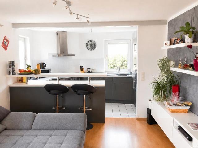 Kapitalanlage: Vermietete 3 Zimmer Wohnung in zentraler Lage