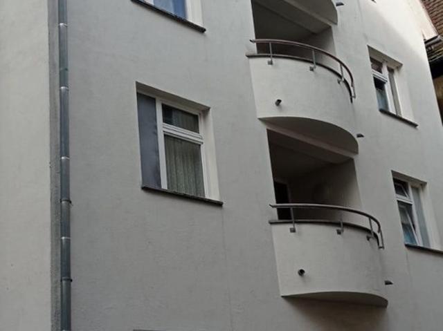 Kapitalanlage: Vermietete Seniorengerechte 2 Zi. Whg mit Balkon und Aufzug provisionsfrei