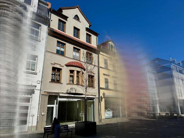 Kapitalanlage: Wohn und Geschäftshaus mit 3 Wohneinheiten und 1 Gewerbeeinheit in Top Lage