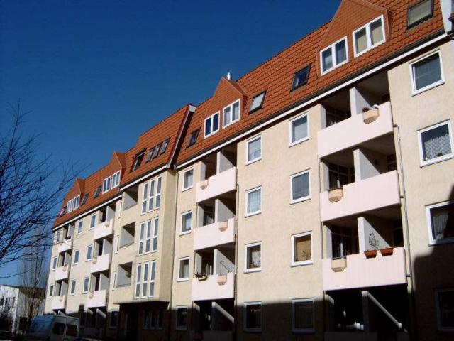 Kapitalanlage: 1,5 Zimmer Apartment mit Lift, Balkon und PKW Stellplatz zu verkaufen