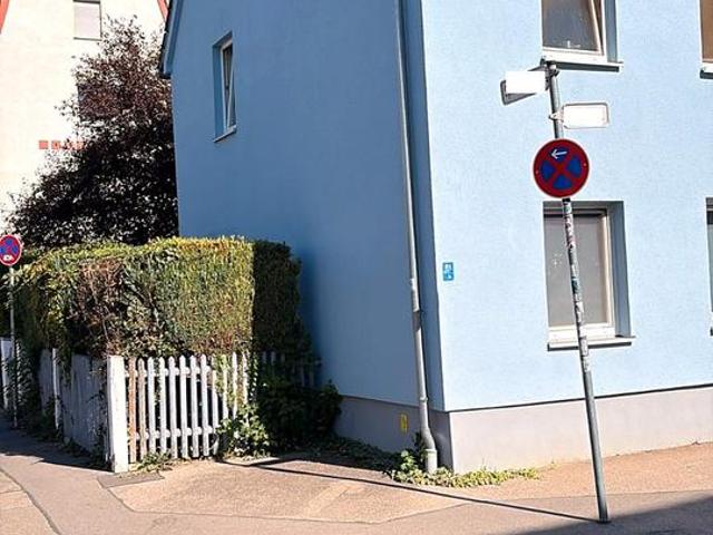 Kapitalanlage 6,9 % Rendite – 6 Zi voll vermietet, Augsburg