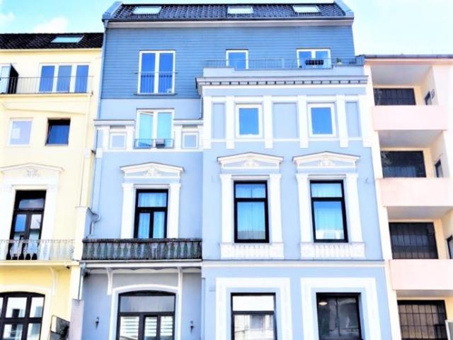 Kapitalanleger aufgepasst! Saniertes und erweitertes Mehrparteienhaus in Toplage im Bremer Ostertor