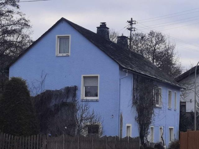 Kapitalanleger aufgepasst! Schönes Einfamilienhaus in Helmbrechts zu verkaufen