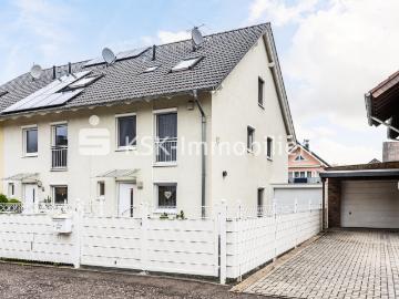 Kapitalanleger gesucht Moderne Doppelhaushälfte in Rheinnähe!