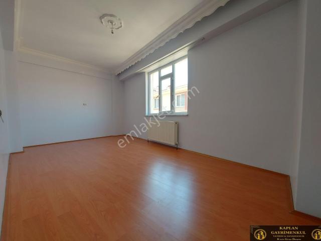 Kaplan Gayrimenkul’den Emek Mah. Meydan Simit Yakını Mükemmel Konumda 2+1 90 M² Satılık Daire