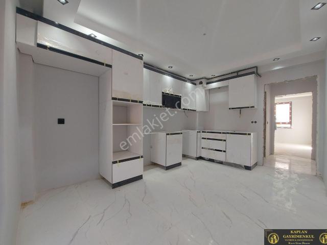 Kaplan Gayrimenkul’den Emek Mah. Ertaş Bulvarı Yakını 3+1 115 M² Satılık Daire