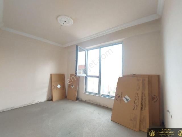 Kaplan Gayrimenkul’den Emek Mah. Yanartaş Sokak Yakını 2+0 55 M² Satılık Daire