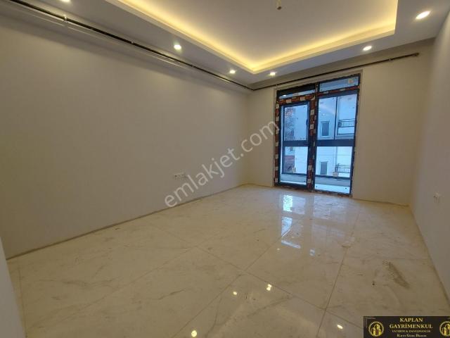 Kaplan Gayrimenkul’den Ertaş Caddesi Yakını 1+1 50m² Özel Garajlı Satılık Daire