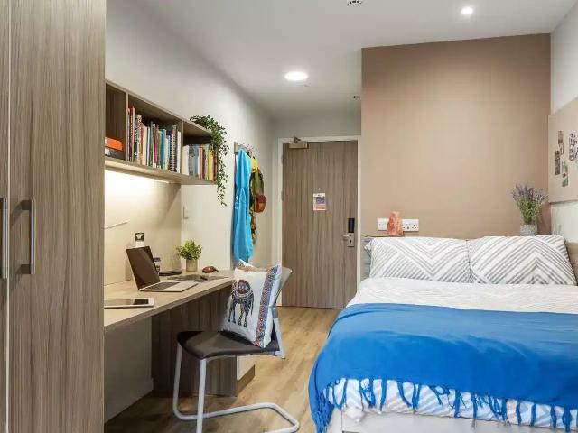 Kaplan Living Brighton, Brighton Has an Apartment