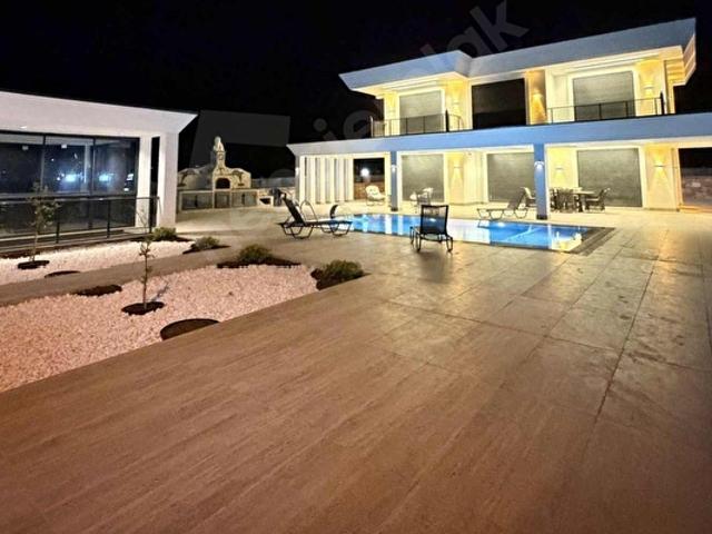 KAPORA ALINDI 5+1 700m2 ARSASI SAUNALI HAVUZLU EŞYALI VİLLA
