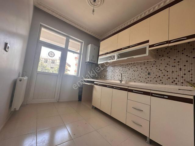 Kartaltepe Mh.kartal Sitesi Giriş Katta 85m² 2+1 Asansörlü Daire