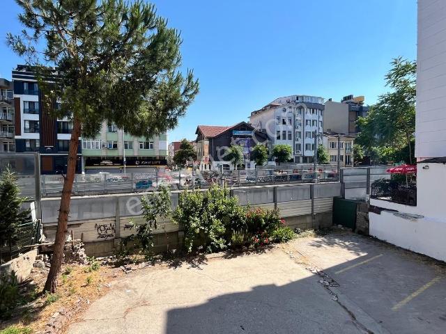 Kartaltepe Parkı Karşısında Otopakrlı Asanörlü Geniş 80 M2 2+1