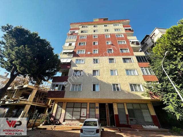 Kartal Cevizlide Geniş 3+1 Satılık Daire Merkezi Konum