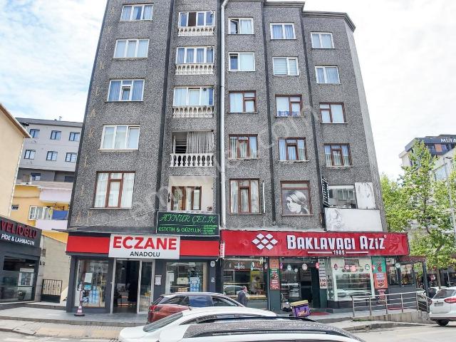 Kartal Cevizli'de Hastaneler Bölgesinde Geniş 3+1 Satılık Daire