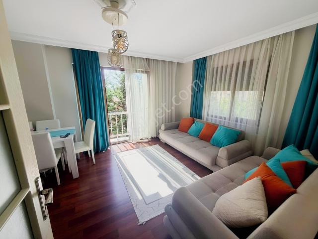 Kartal Çarşıda 3+1 Kiralık
