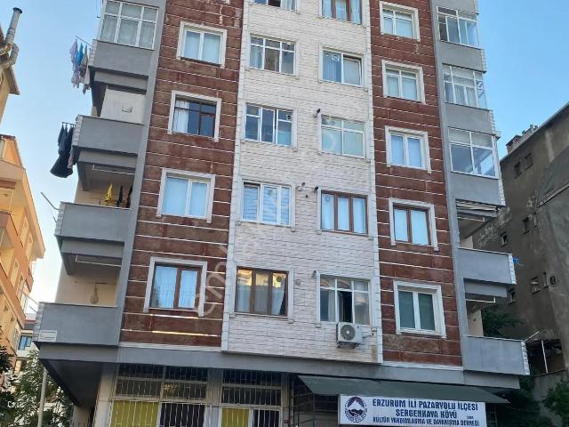 Kartal Da Kentsel Dönüşüm Kararı Çıkan Binada Yatırımlık Daire