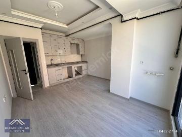 KARTAL ESENTEPE'DE 40M2 1+1 1.KAT SIFIR BİNA ÖN CEPHE ASANSÖRLÜ