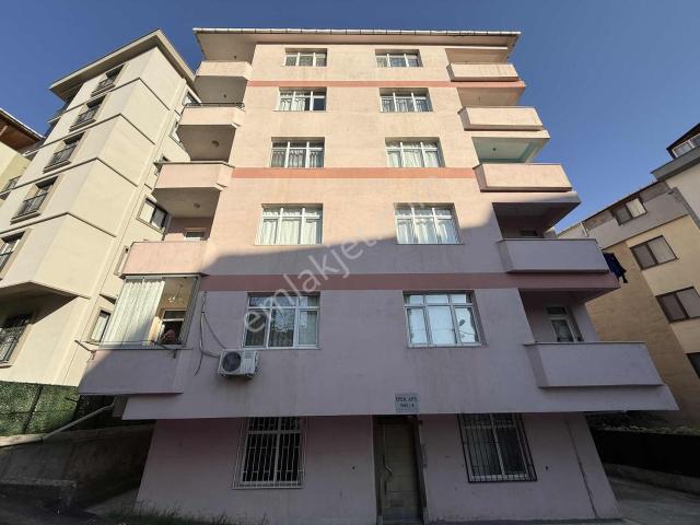 Kartal Hürriyet'te Kiralık 2+1 Daire, Merkezi Konum,metroya 15dk