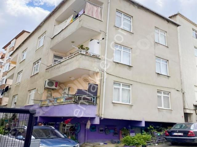 Kartal Hürriyet Mah. Yatırımlık Satılık 2+1 Daire