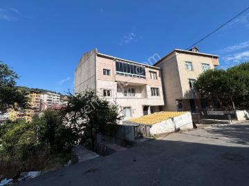 Kartal Hürriyet Mahallesi'nde Kiralık 3+1 Daire 1.katta